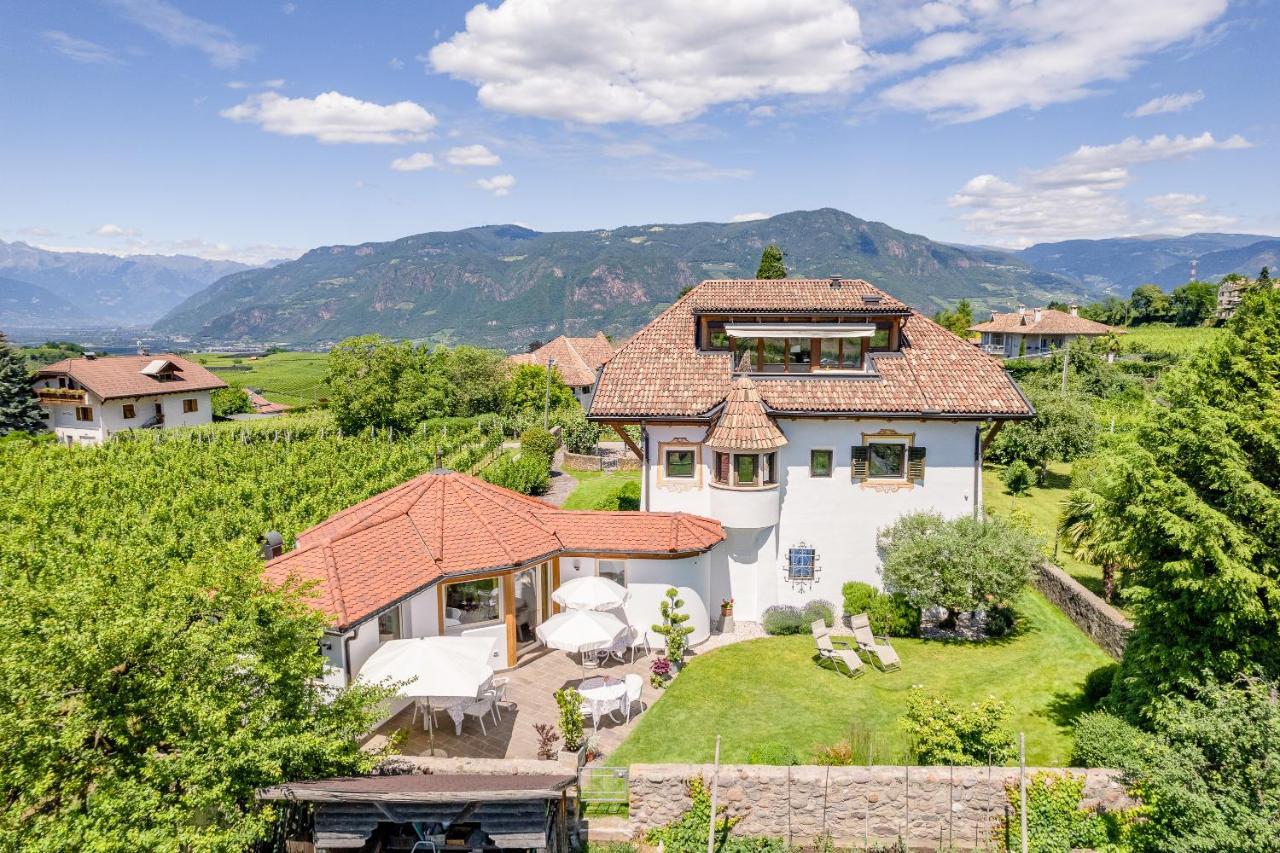 코르나이아노 Haus Oberhofer B&B 외부 사진