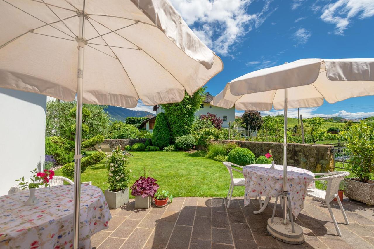 코르나이아노 Haus Oberhofer B&B 외부 사진