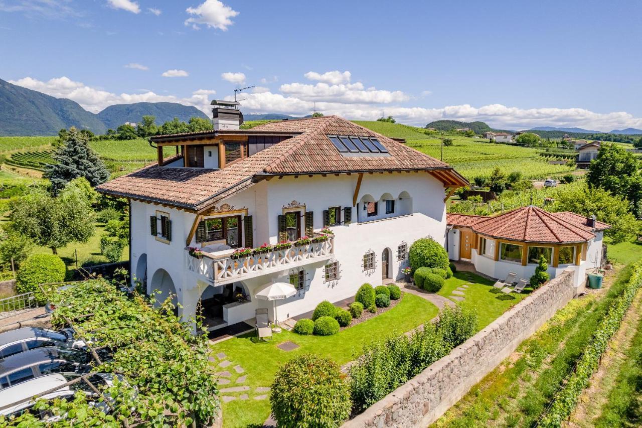 코르나이아노 Haus Oberhofer B&B 외부 사진