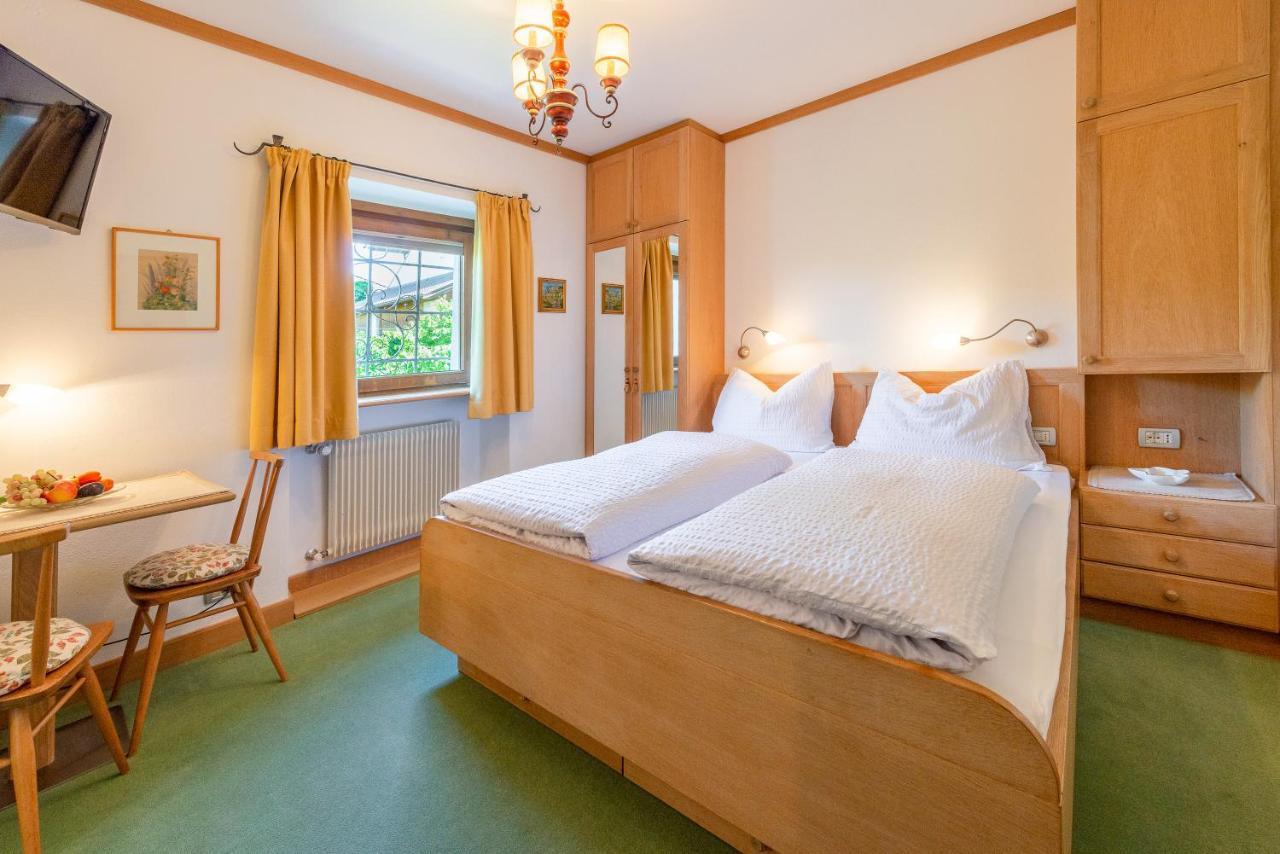 코르나이아노 Haus Oberhofer B&B 외부 사진
