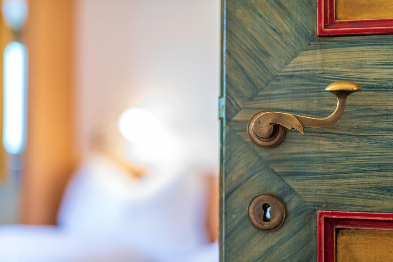 코르나이아노 Haus Oberhofer B&B 외부 사진
