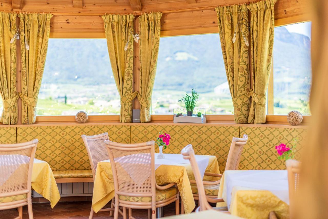 코르나이아노 Haus Oberhofer B&B 외부 사진