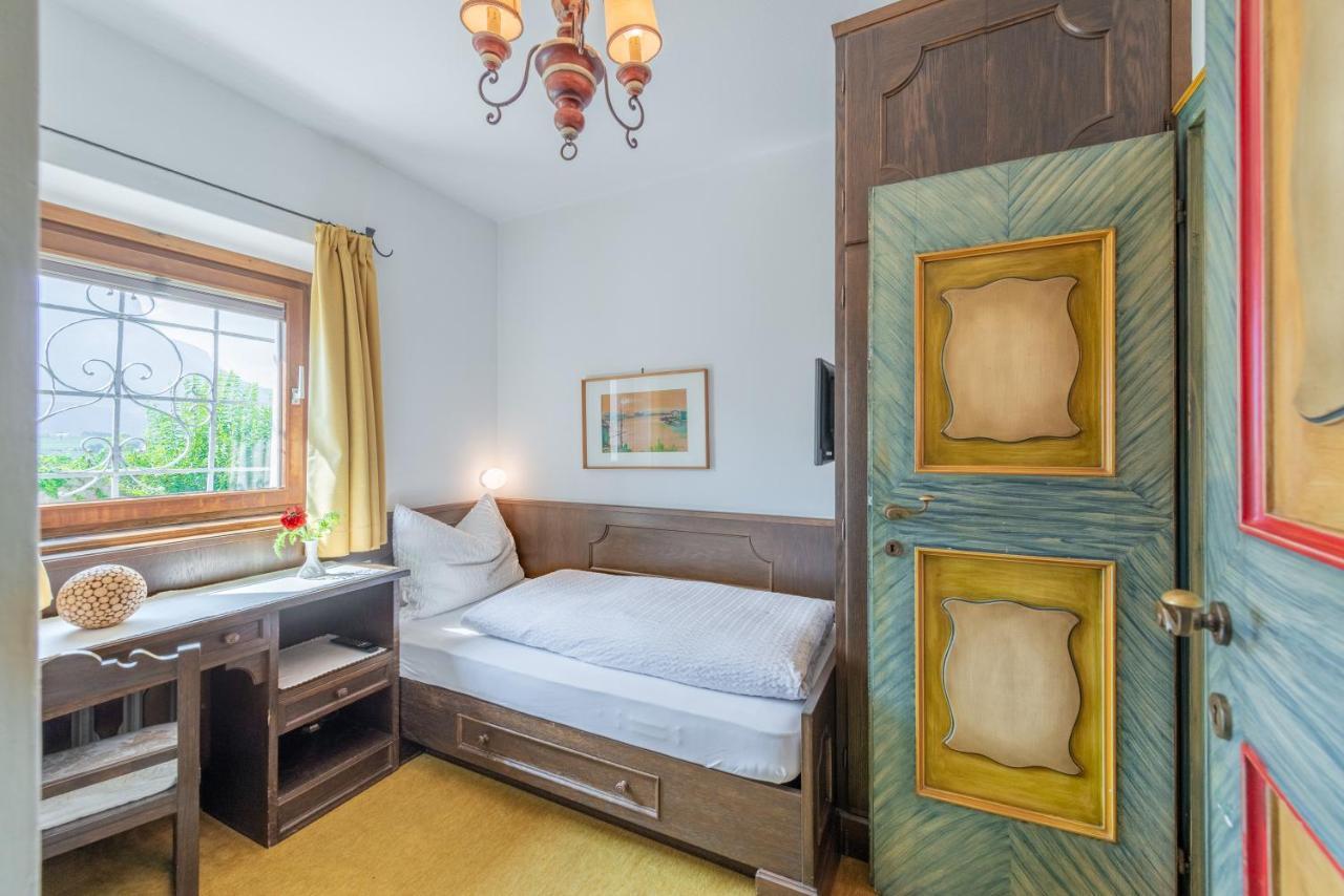 코르나이아노 Haus Oberhofer B&B 객실 사진
